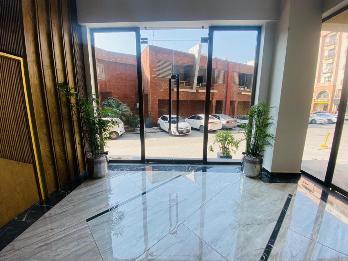 Holidazzle Serviced Apartments Bahria Town Rawalpindi Exterior photo